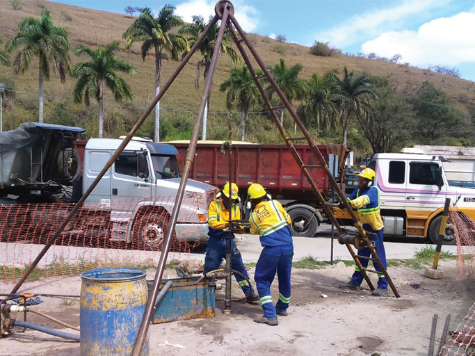 fundo-foto-geotecnia